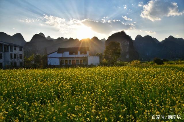 万峰林评为生态旅游区_师宗到万峰林多少公里_万峰湖旅游攻略